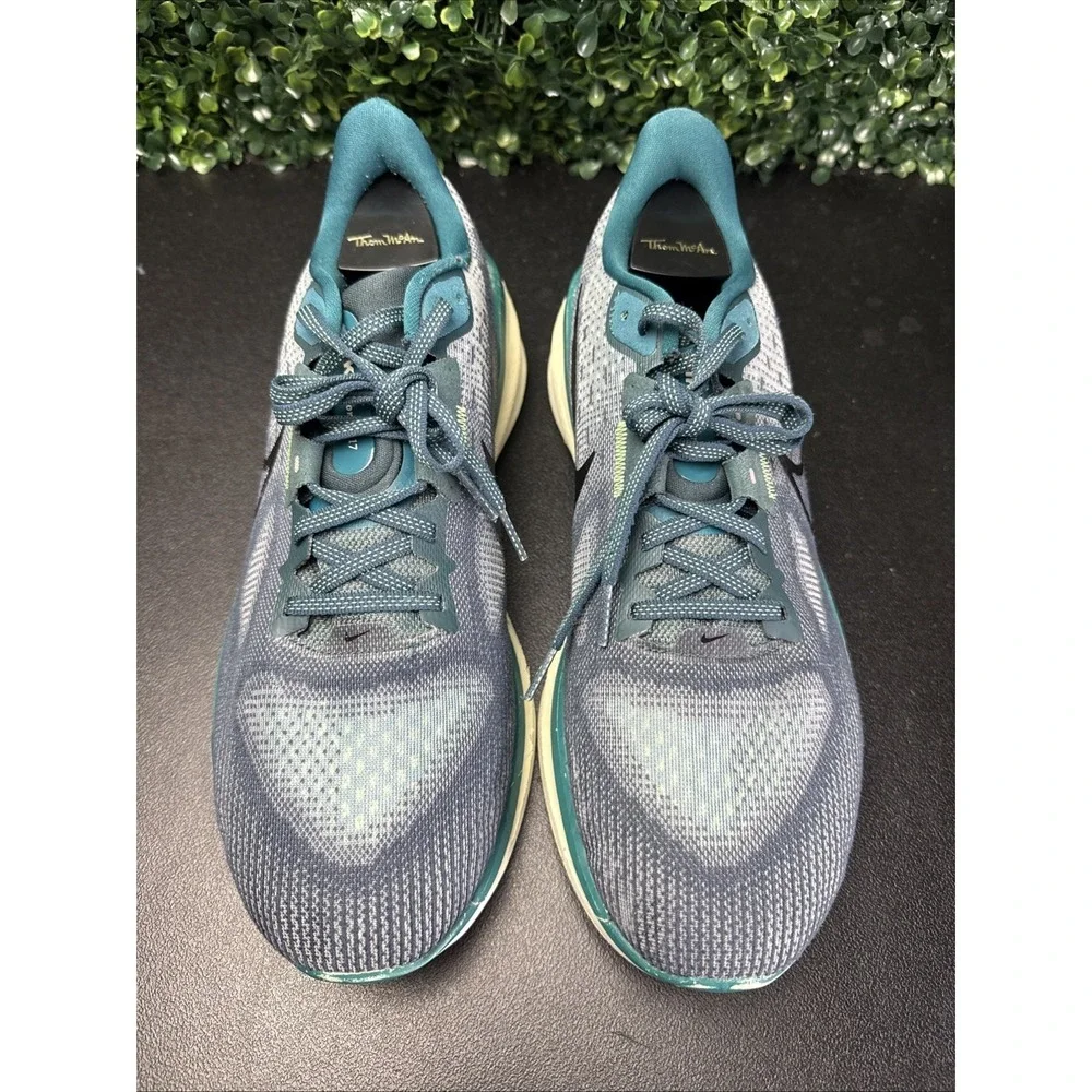 Nike Vomero 17 sneakers Men's Size 10.5 Shoes